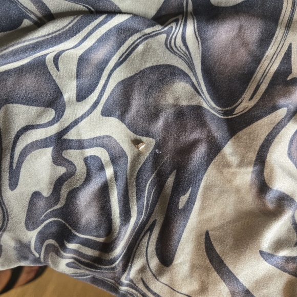 Fashion Nova Camouflage Swirl Print Women's Two Piece Set - Picture 7 of 7